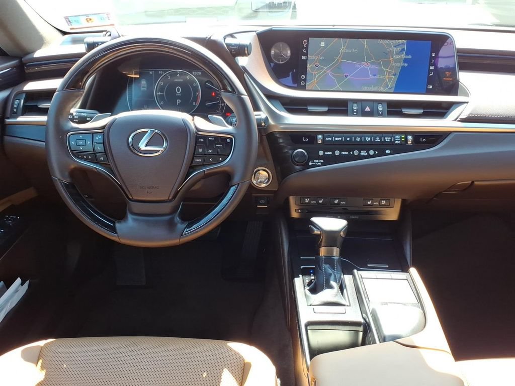 Used 2020 Lexus ES 350 w/ Premium Package FWD image 16