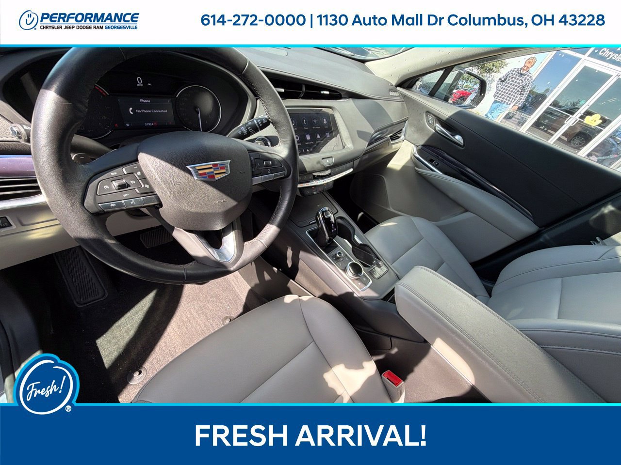 Used 2023 Cadillac XT4 Luxury w/ Driver Awareness Package FWD image 16