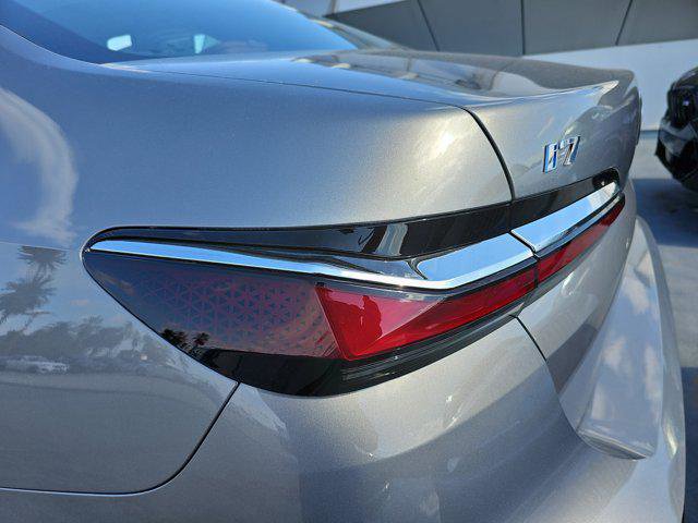 New 2025 BMW i7 M70 image 36