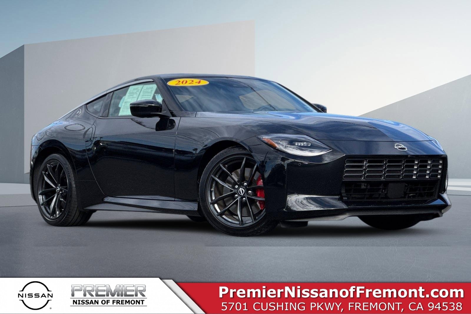 New 2024 Nissan Z Performance w/ Floor Mat Package