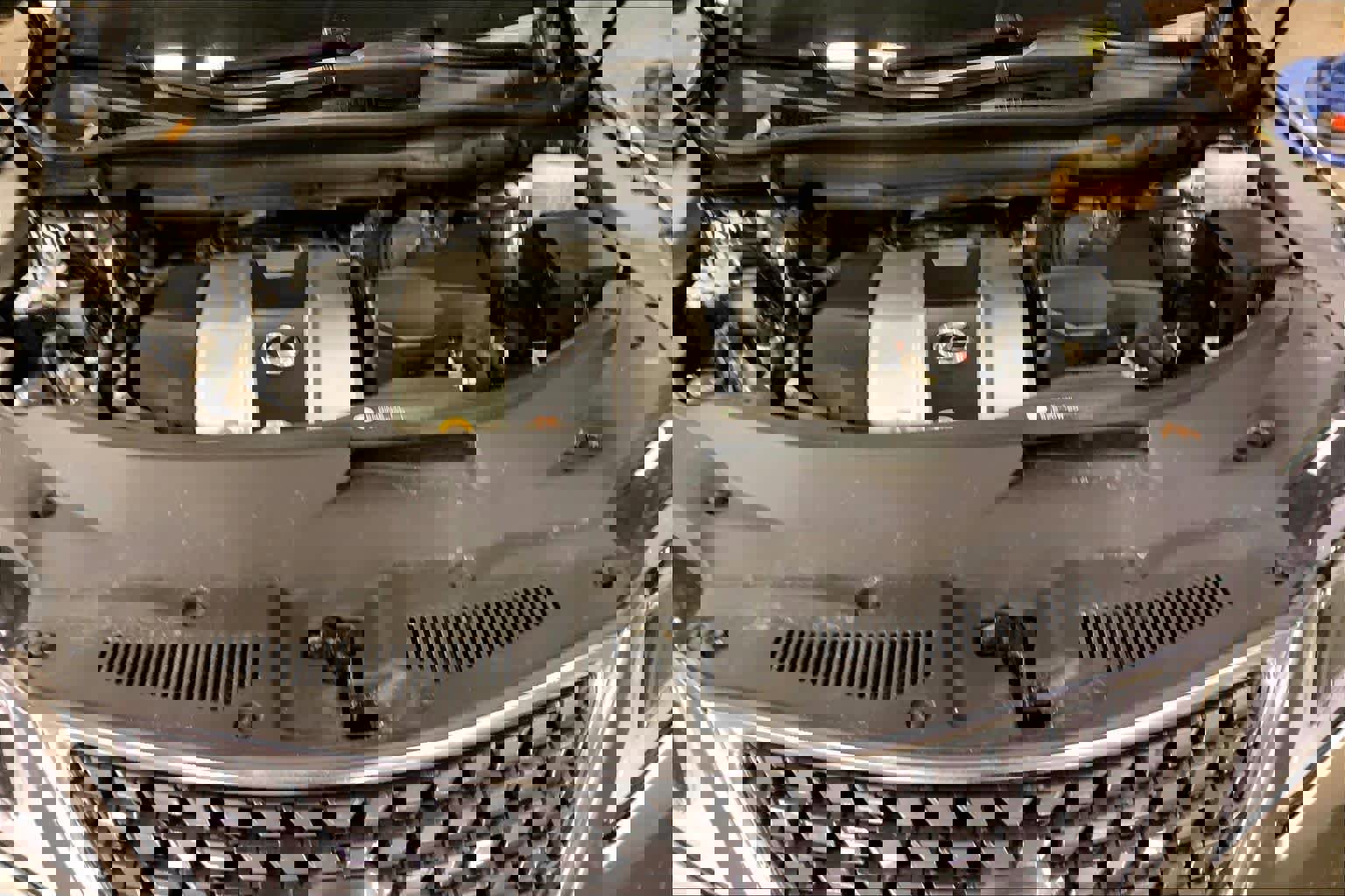 Used 2020 Lexus RX 350L Premium w/ Premium Package image 32