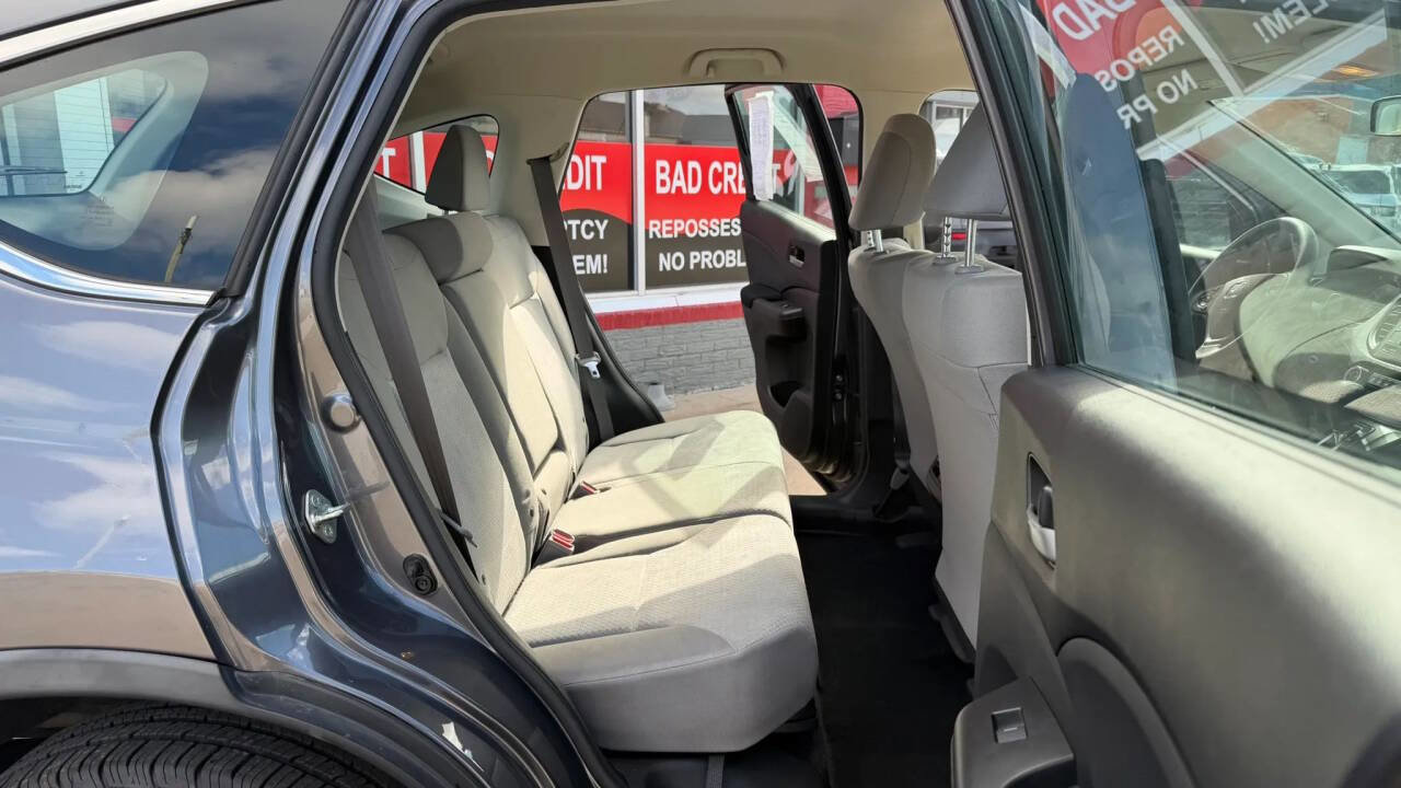 Used 2016 Honda CR-V LX image 19