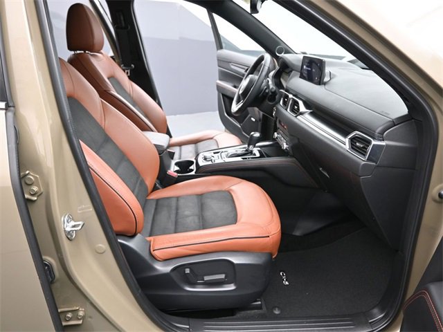 Certified 2024 MAZDA CX-5 Carbon Edition image 30