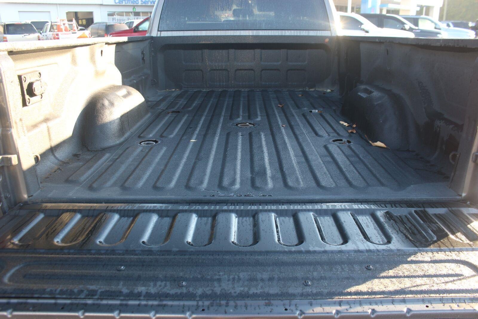 Used 2023 RAM 3500 Big Horn w/ Level 1 Equipment Group AWD/4WD image 14