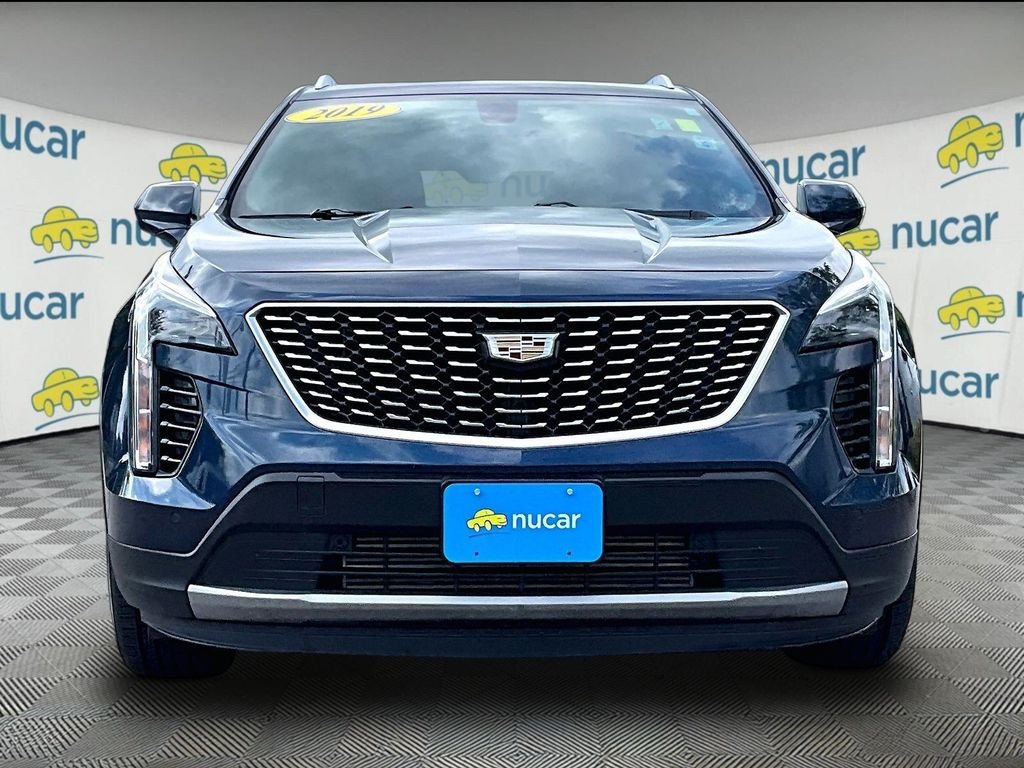 Used 2019 Cadillac XT4 Premium Luxury w/ Cold Weather Package AWD/4WD image 2