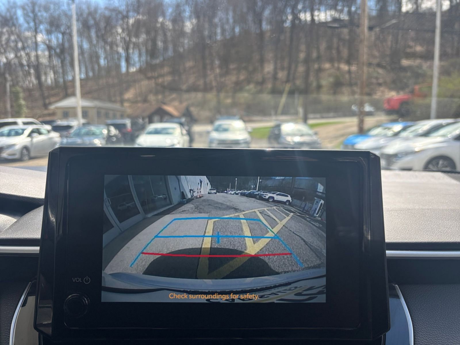 Used 2025 Toyota Corolla LE image 23