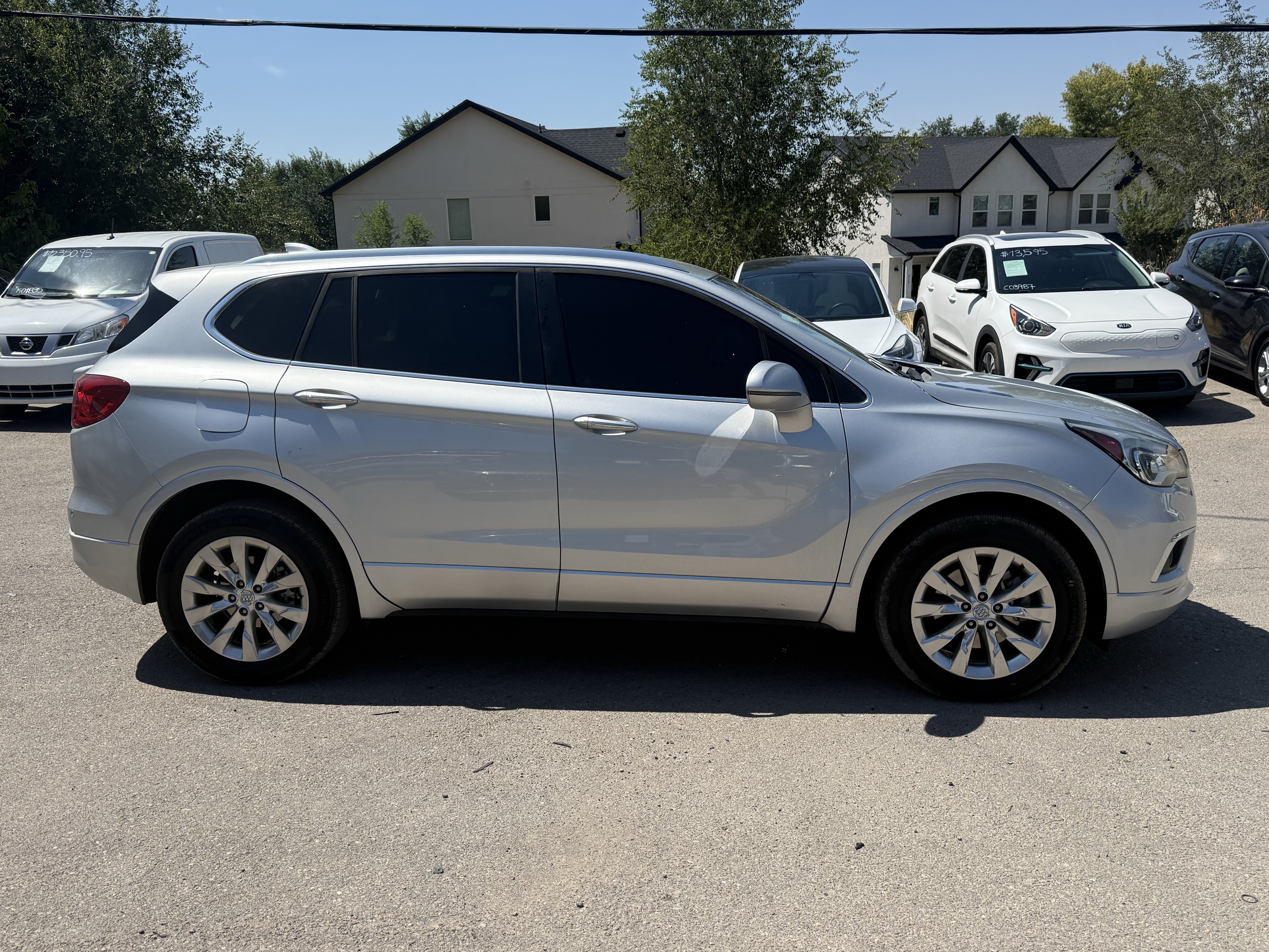 Used 2017 Buick Envision Essence FWD image 3