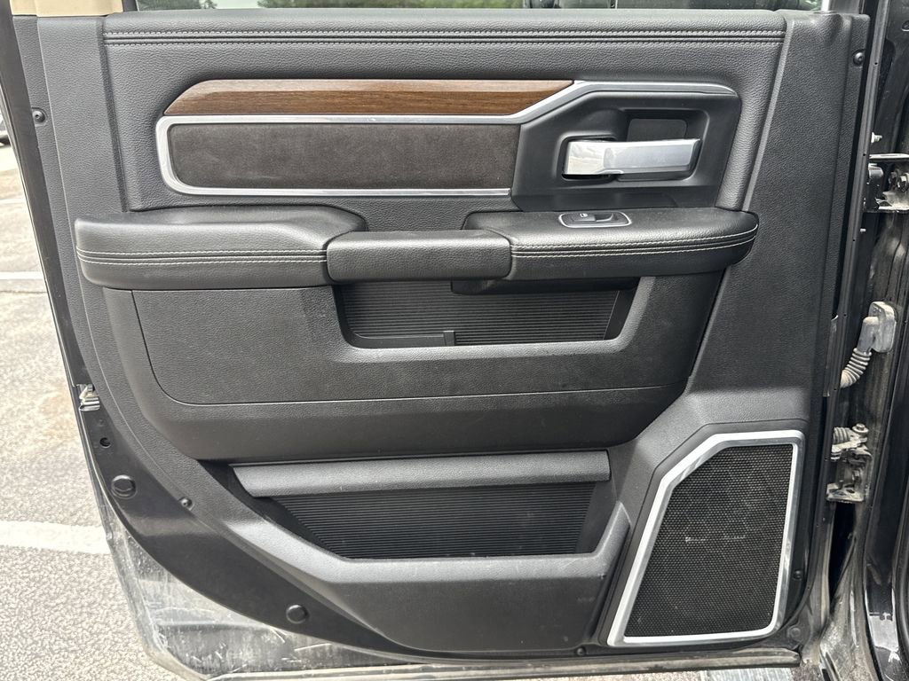 Used 2022 RAM 2500 Laramie image 24