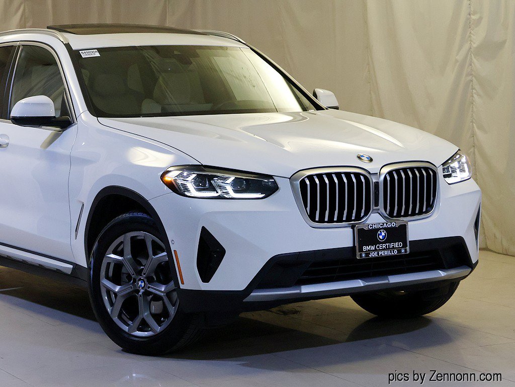 Used 2024 BMW X3 xDrive30i w/ Premium Package w/ZPA AWD/4WD image 2