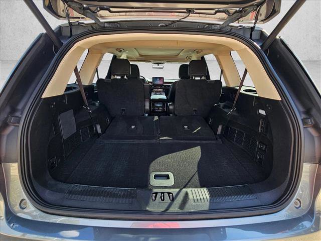 Used 2022 Lincoln Aviator Reserve w/ Elements Package Plus image 16