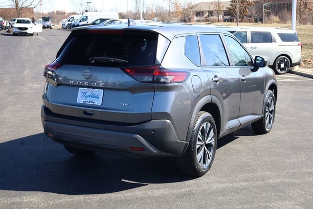 Used 2023 Nissan Rogue SV image 6