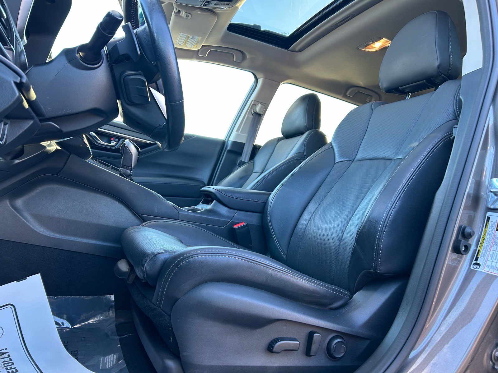 Used 2022 Subaru Outback Limited image 12