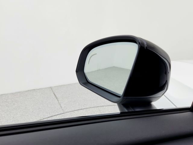 New 2026 Volvo XC40 B5 Core w/ Climate Package image 22