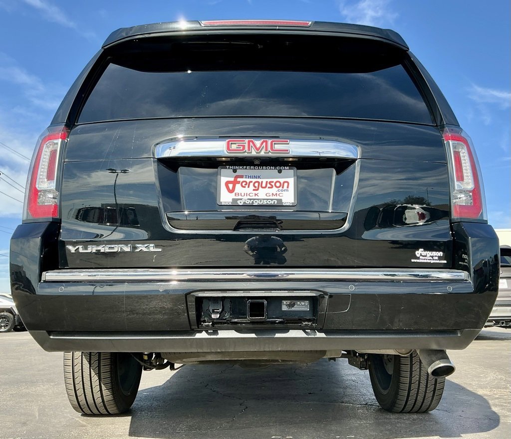 Used 2019 GMC Yukon XL Denali w/ Denali Ultimate Package image 18