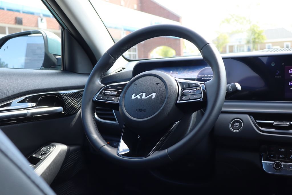 Used 2025 Kia Seltos EX w/ EX Sunroof Package AWD/4WD image 45