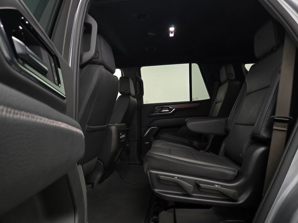 Used 2025 GMC Yukon Denali image 42