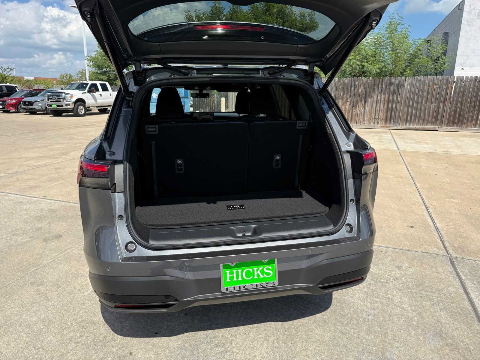 New 2026 INFINITI QX60 Luxe w/ Dark Cargo Package image 27