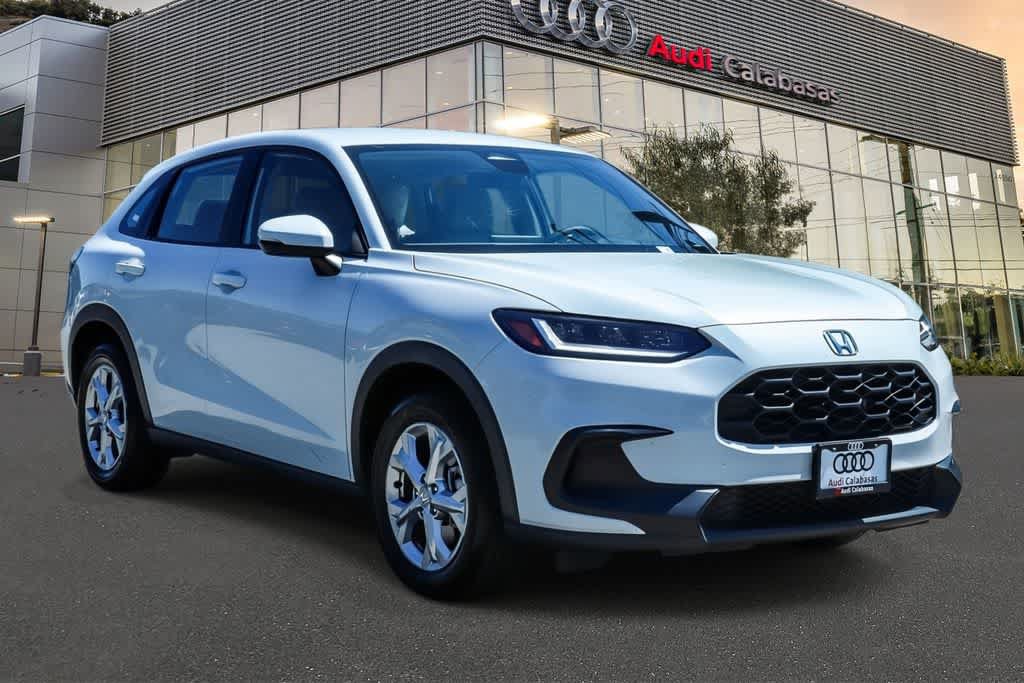 Used 2024 Honda HR-V LX image 3