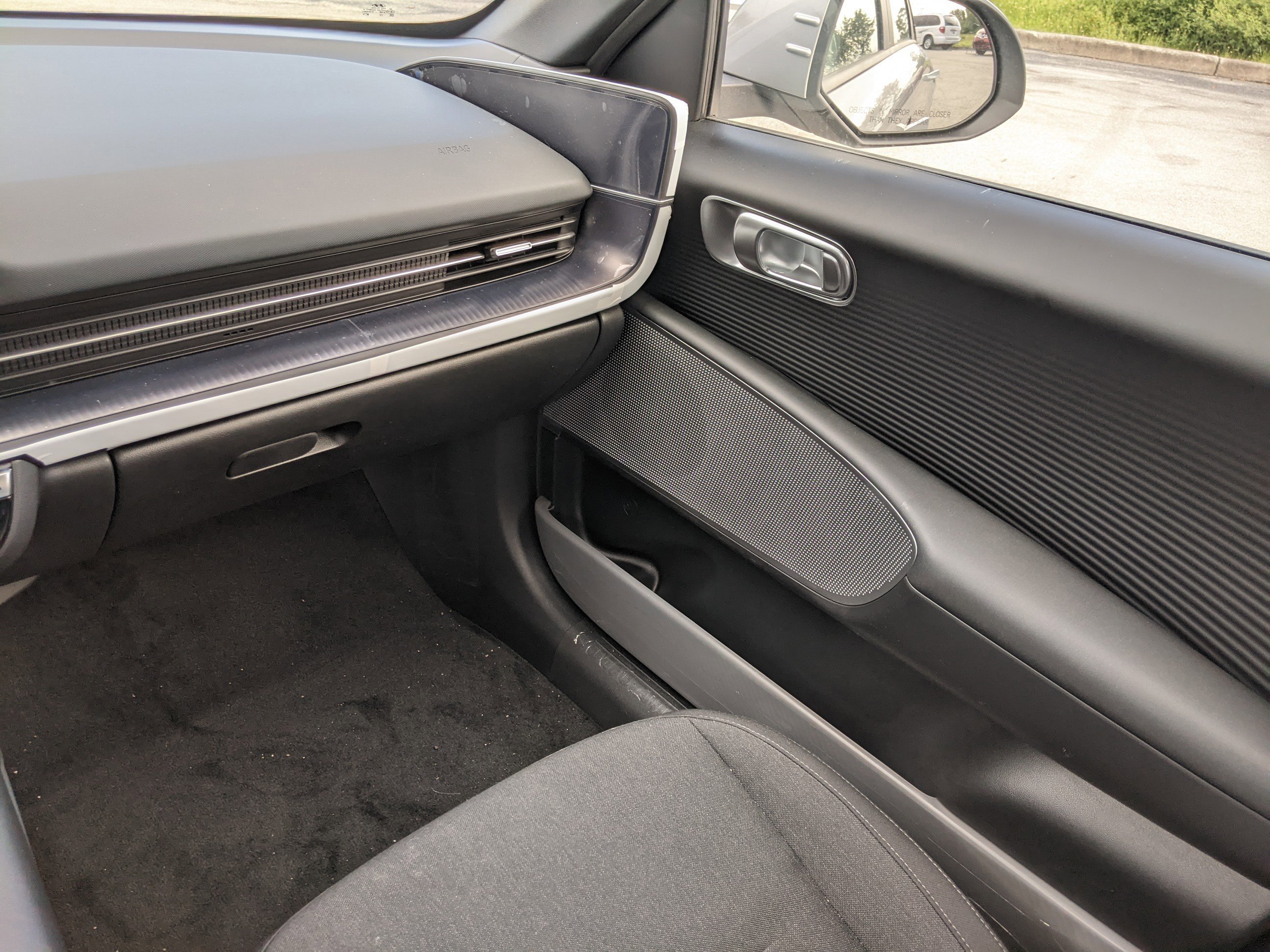 New 2025 Hyundai Ioniq 6 SE image 14