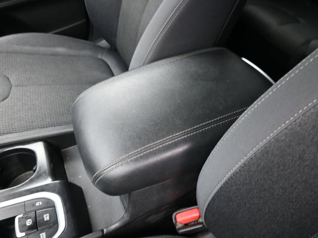 Used 2019 Hyundai Santa Fe SEL image 19