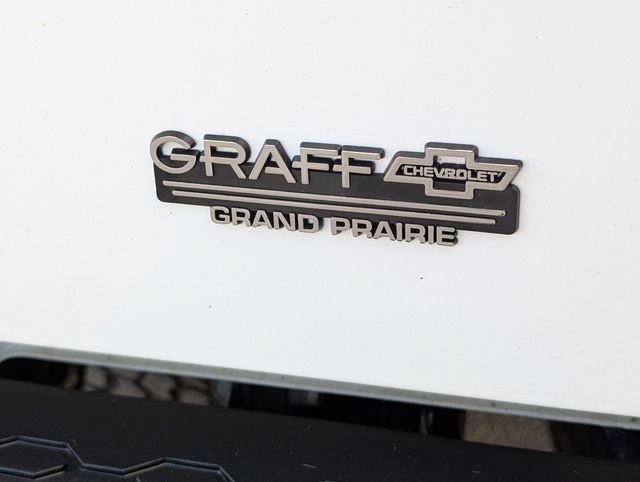 Used 2022 RAM 1500 Tradesman w/ Chrome Appearance Group RWD image 31