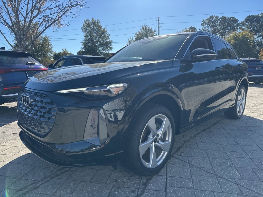 New 2025 Audi Q5 Premium Plus image 3