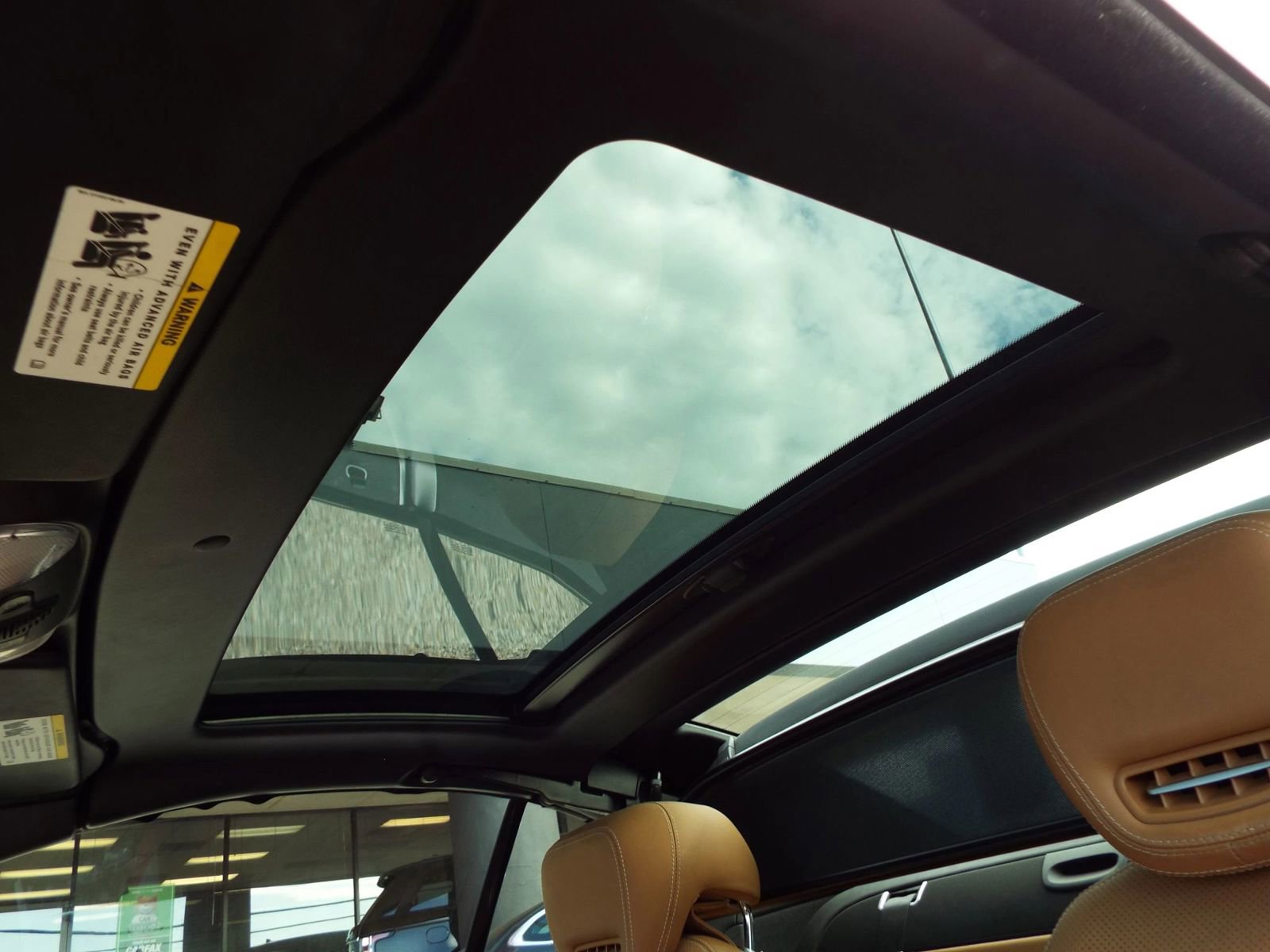 Used 2011 Mercedes-Benz SL 550 image 10