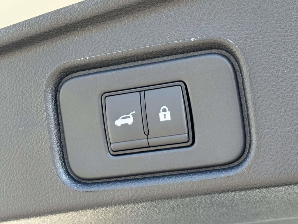 New 2026 Nissan Pathfinder Platinum AWD/4WD image 11