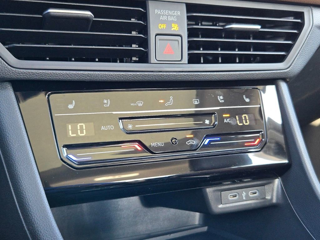 New 2026 Volkswagen Jetta SEL image 9