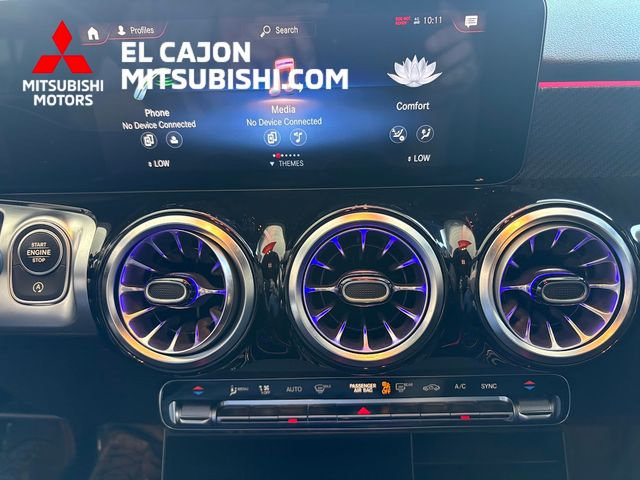 Used 2022 Mercedes-Benz GLB 250 4MATIC image 14