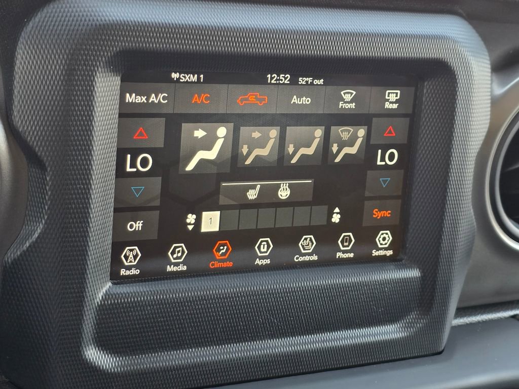 Used 2021 Jeep Gladiator Sport image 42