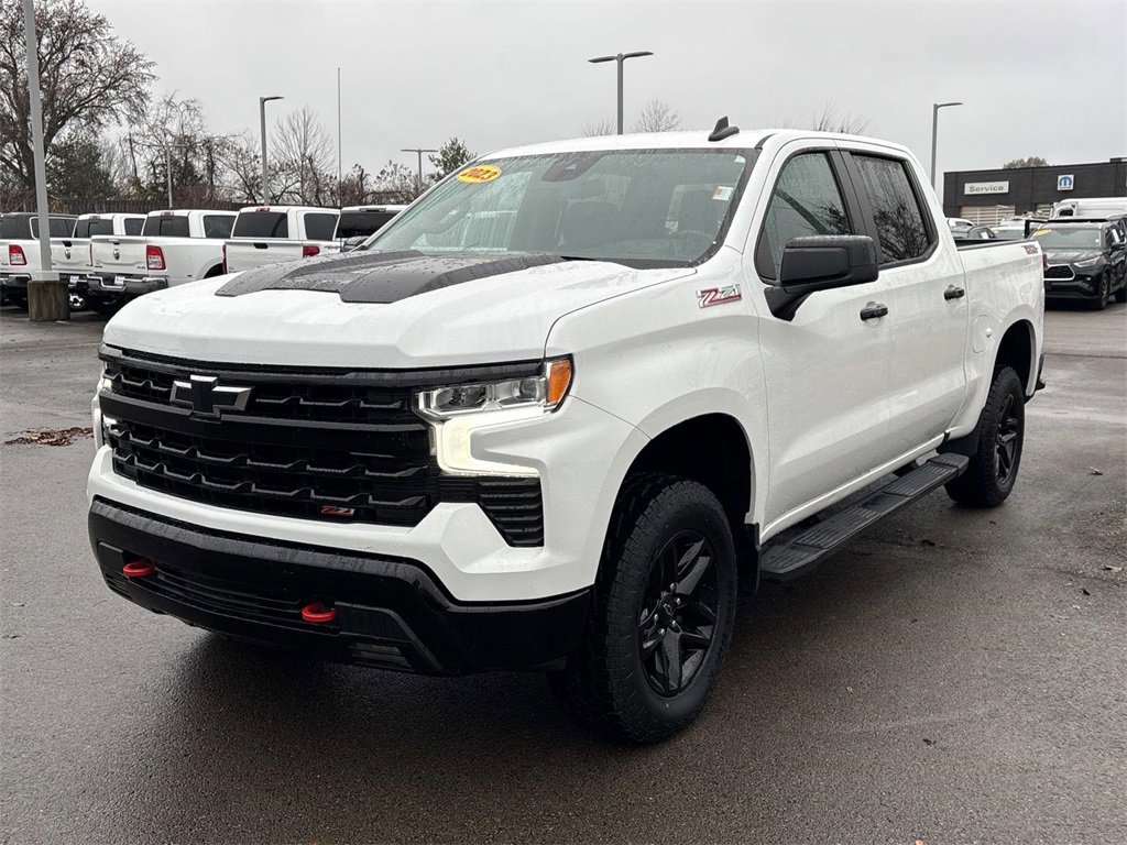 Used 2023 Chevrolet Silverado 1500 LT Trail Boss w/ Protection Package image 4
