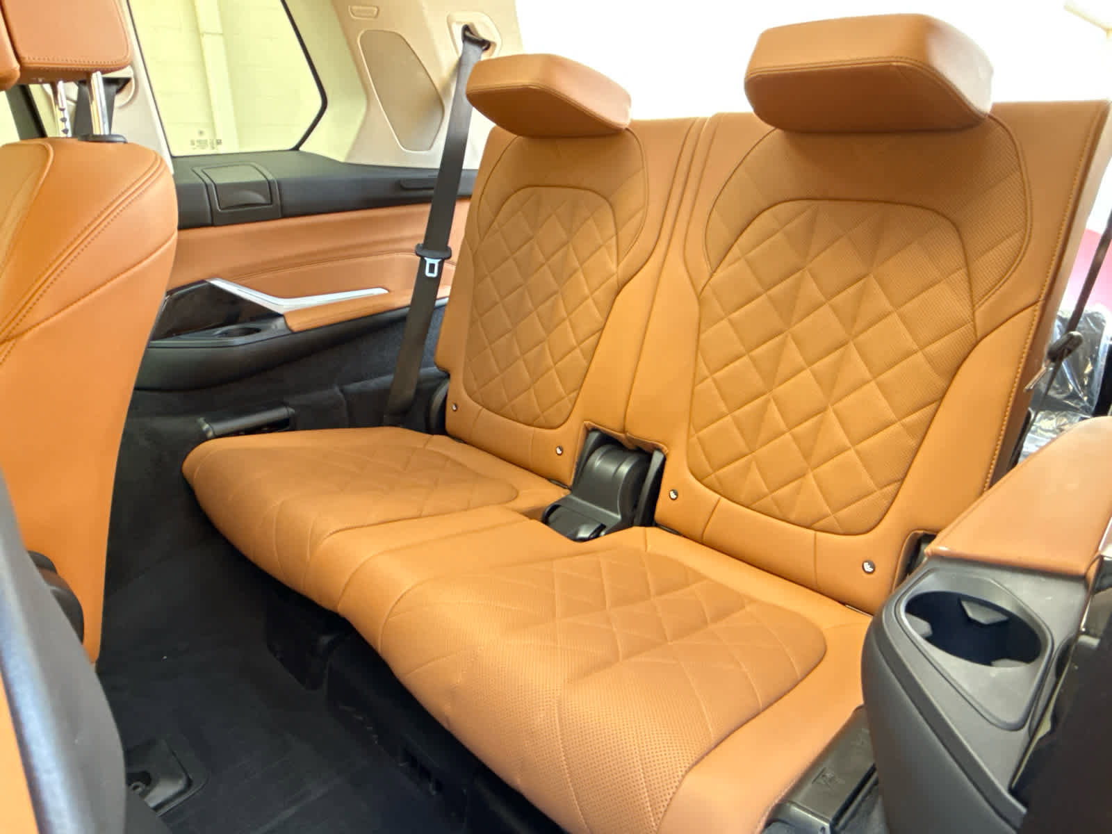 Certified 2023 BMW X7 xDrive40i w/ Premium Package AWD/4WD image 18