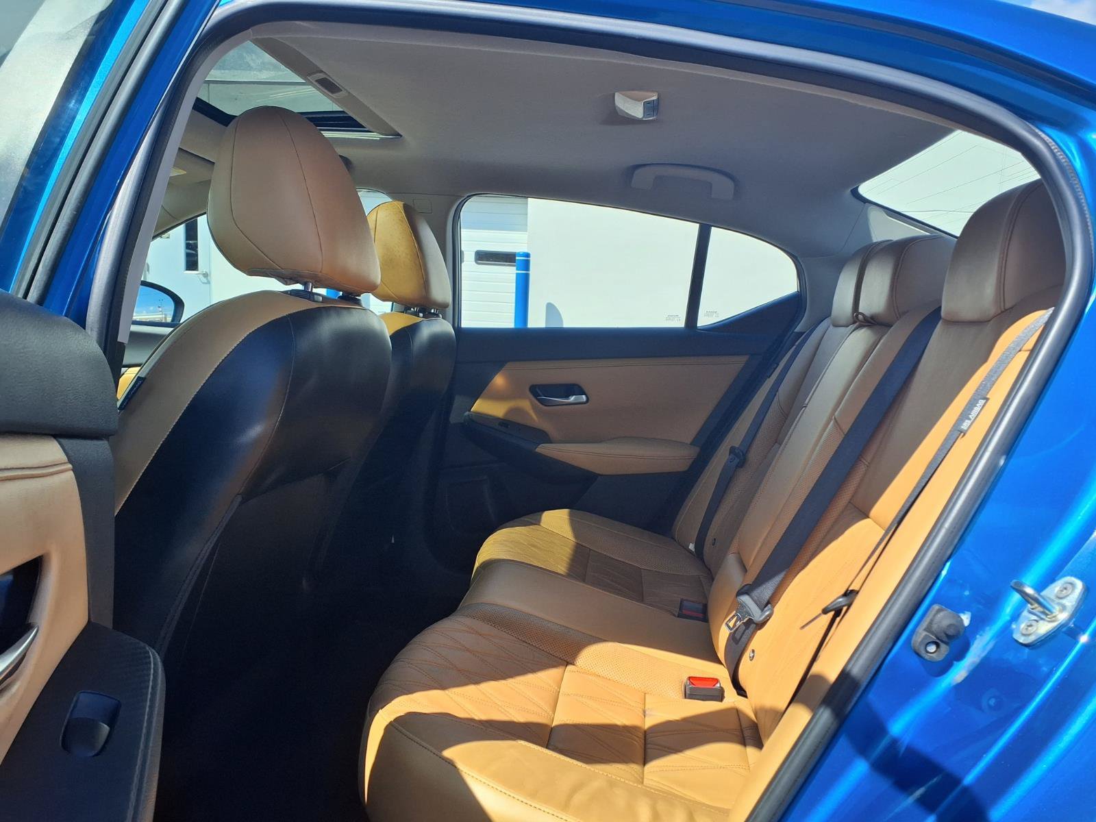 Used 2020 Nissan Sentra SV w/ SV Premium Package FWD image 12