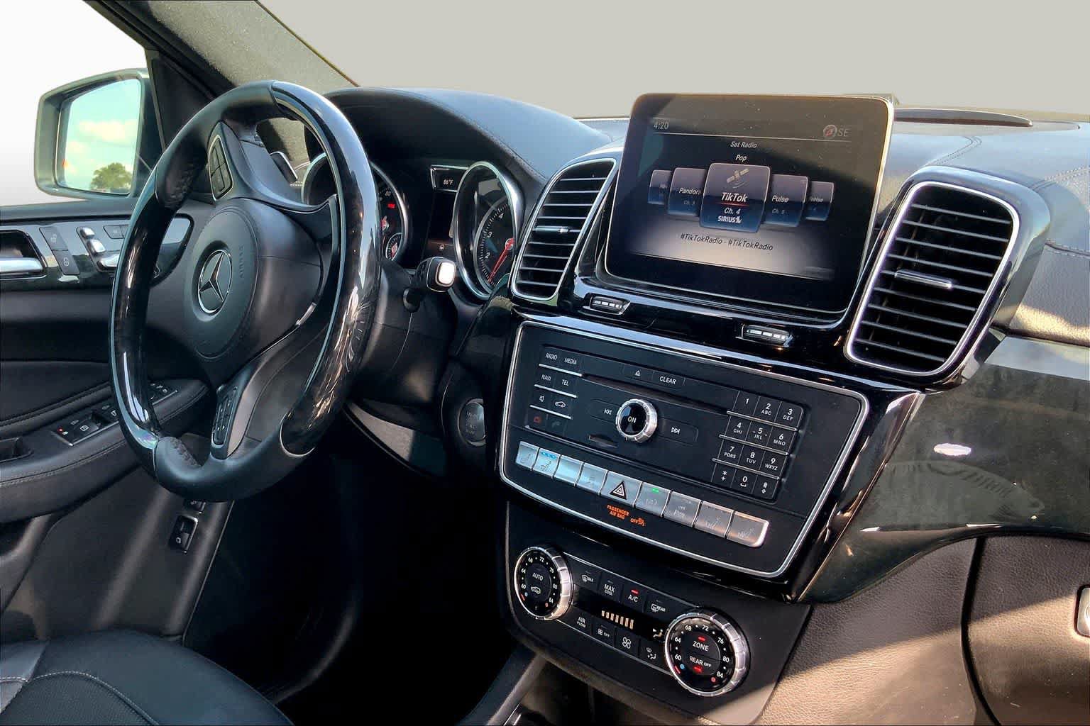 Used 2018 Mercedes-Benz GLS 450 4MATIC image 18