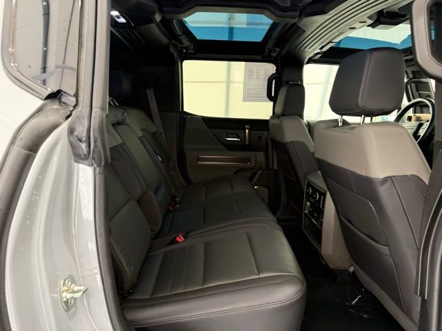 Used 2025 GMC Hummer EV 2X w/ LPO, Roof Cross Rail Package image 26