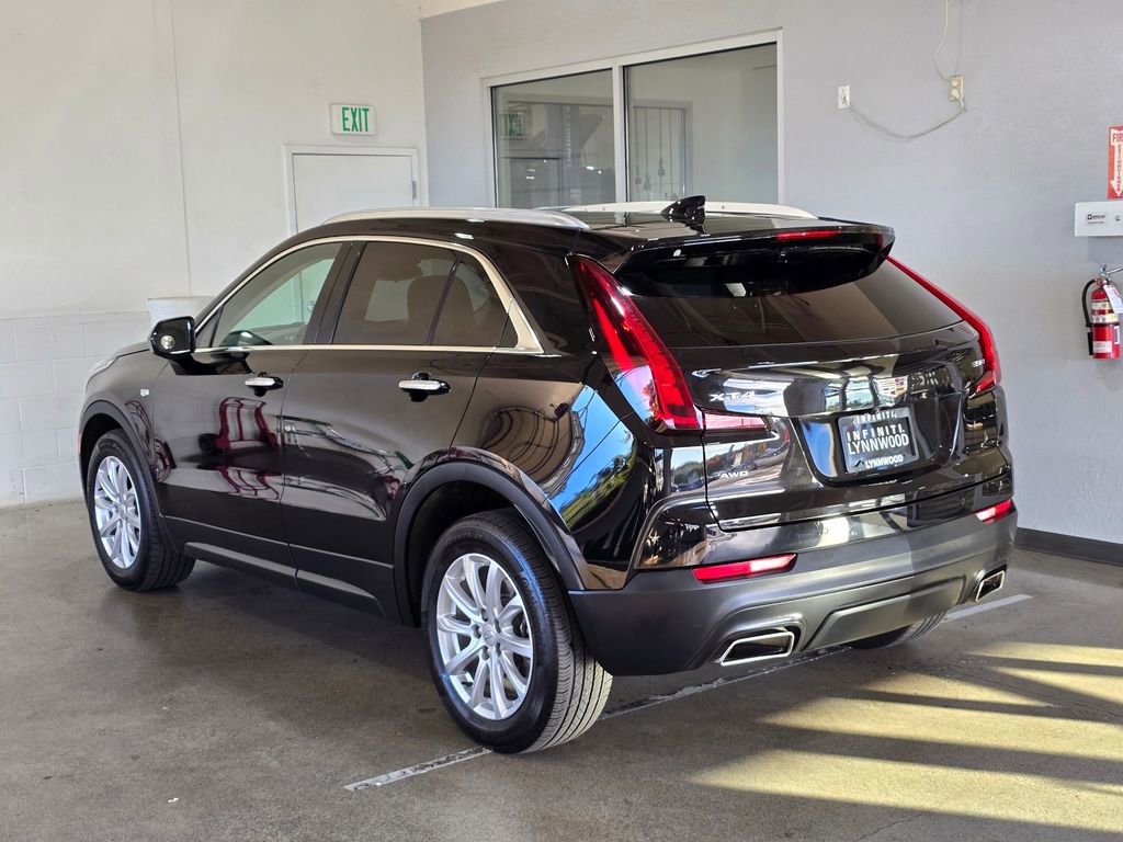 Used 2022 Cadillac XT4 Luxury image 6