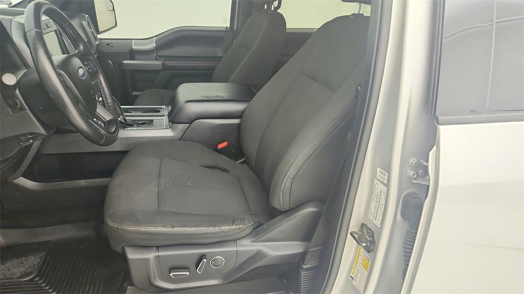 Used 2016 Ford F150 XLT w/ Equipment Group 302A Luxury image 15