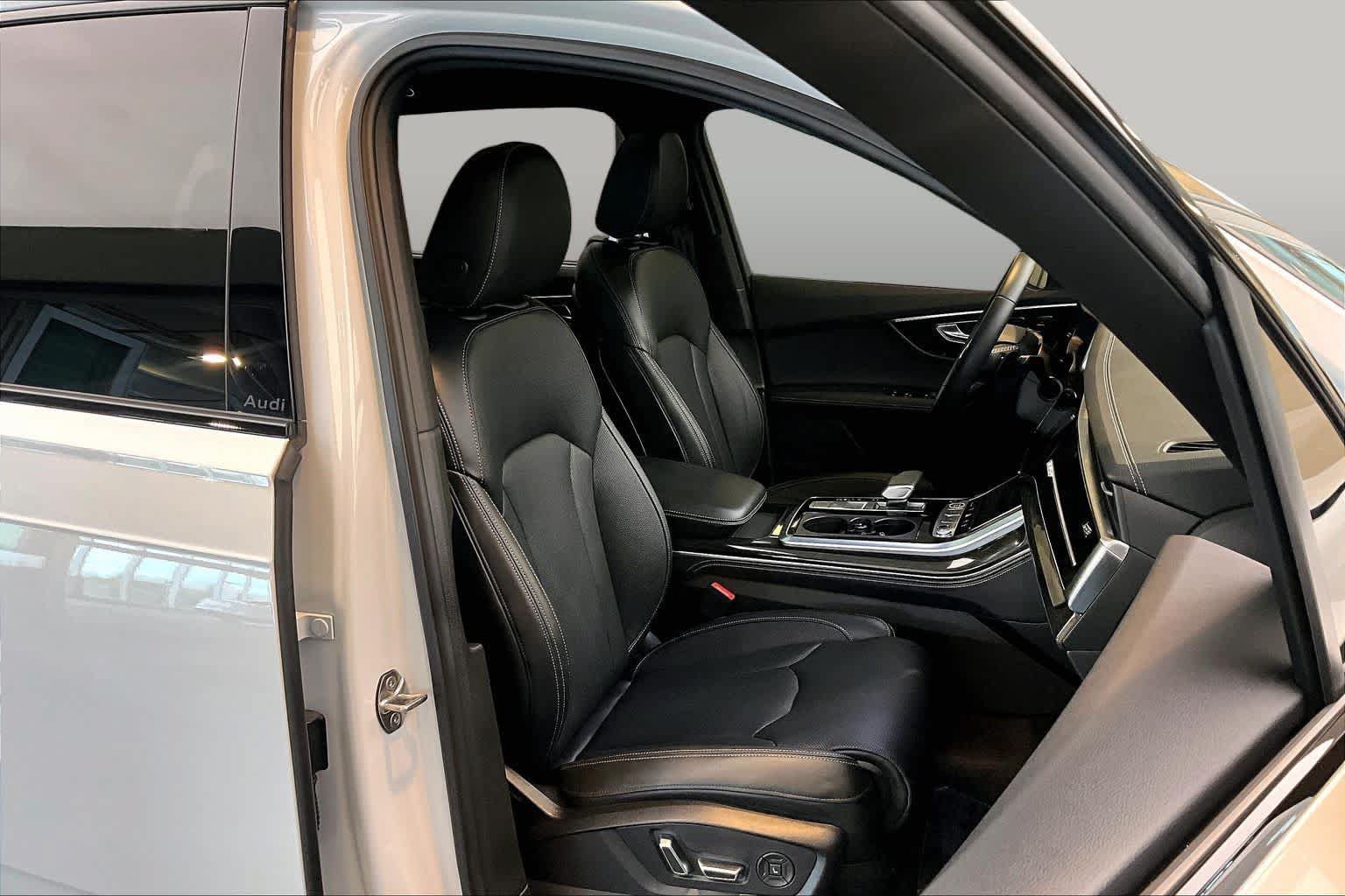 Certified 2026 Audi Q7 3.0T Prestige w/ Prestige Package AWD/4WD image 9