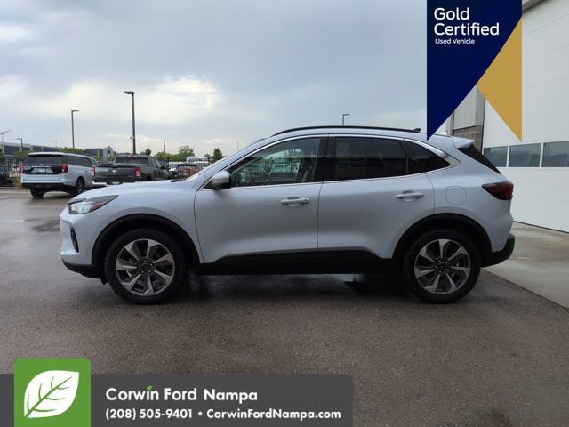 Certified 2025 Ford Escape Platinum AWD/4WD image 8