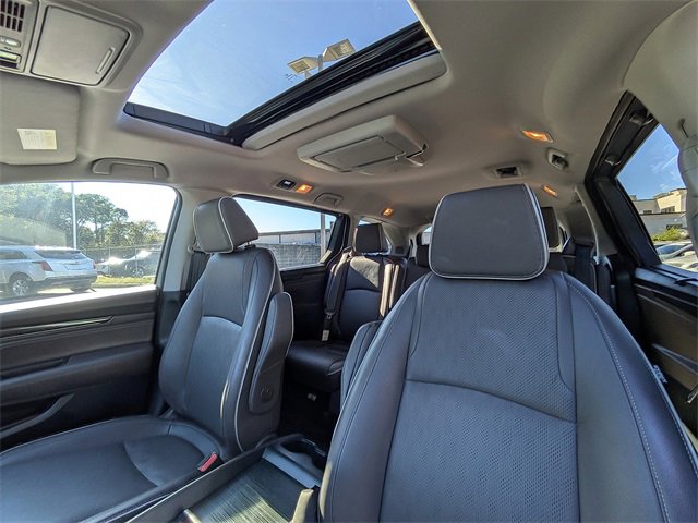 Used 2024 Honda Odyssey Elite image 22
