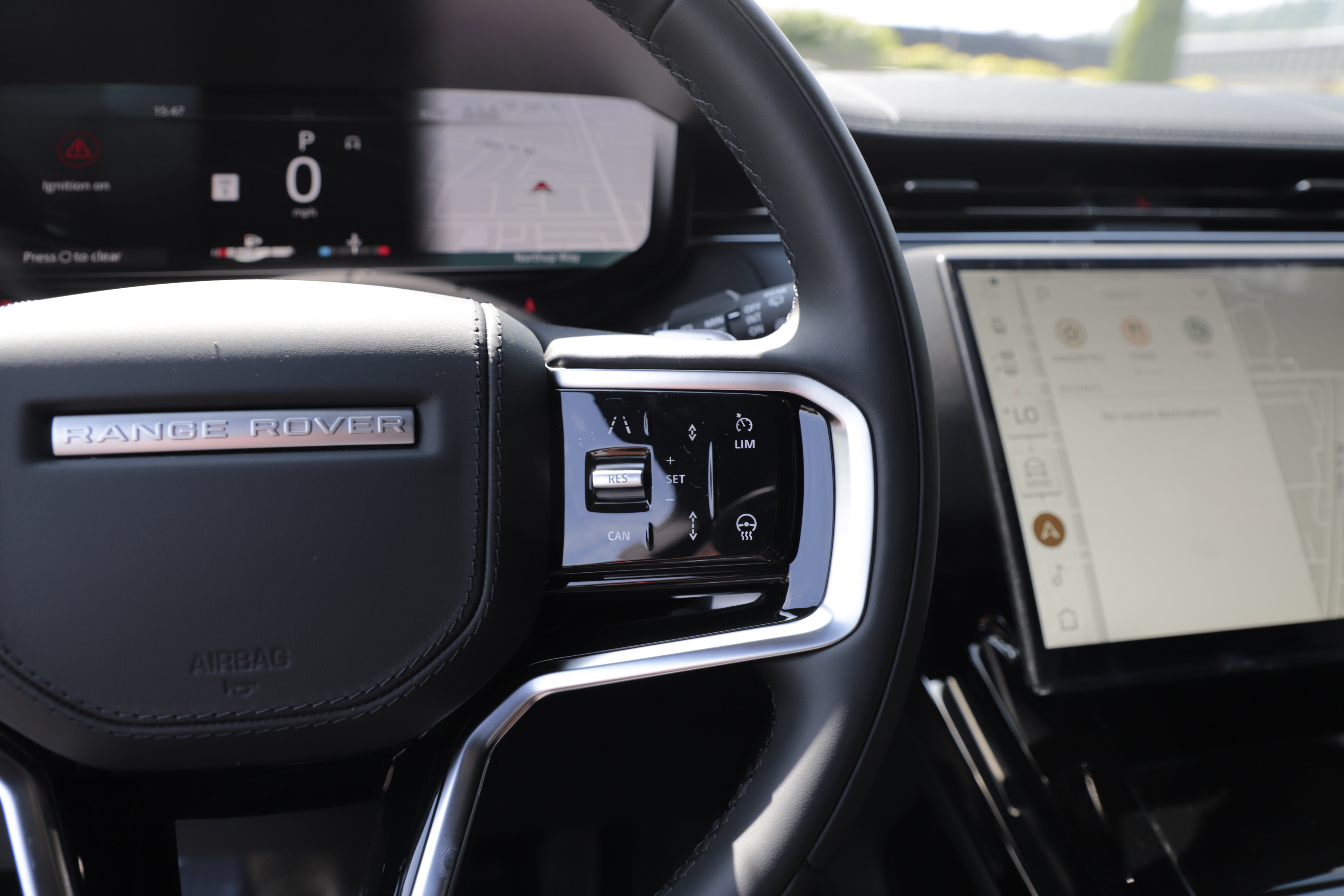 New 2026 Land Rover Range Rover Sport SE AWD/4WD image 24