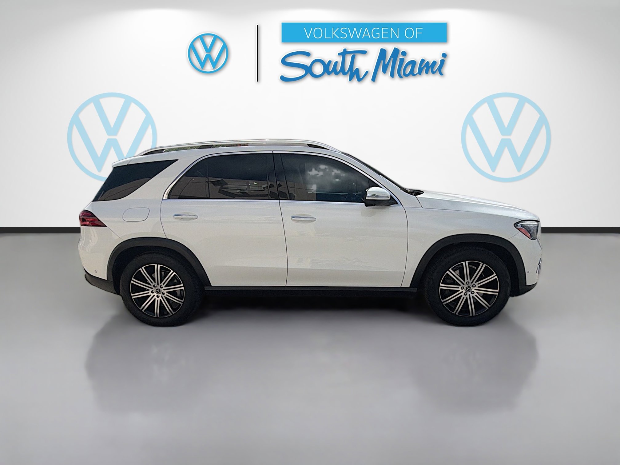 Used 2024 Mercedes-Benz GLE 450 4MATIC image 8