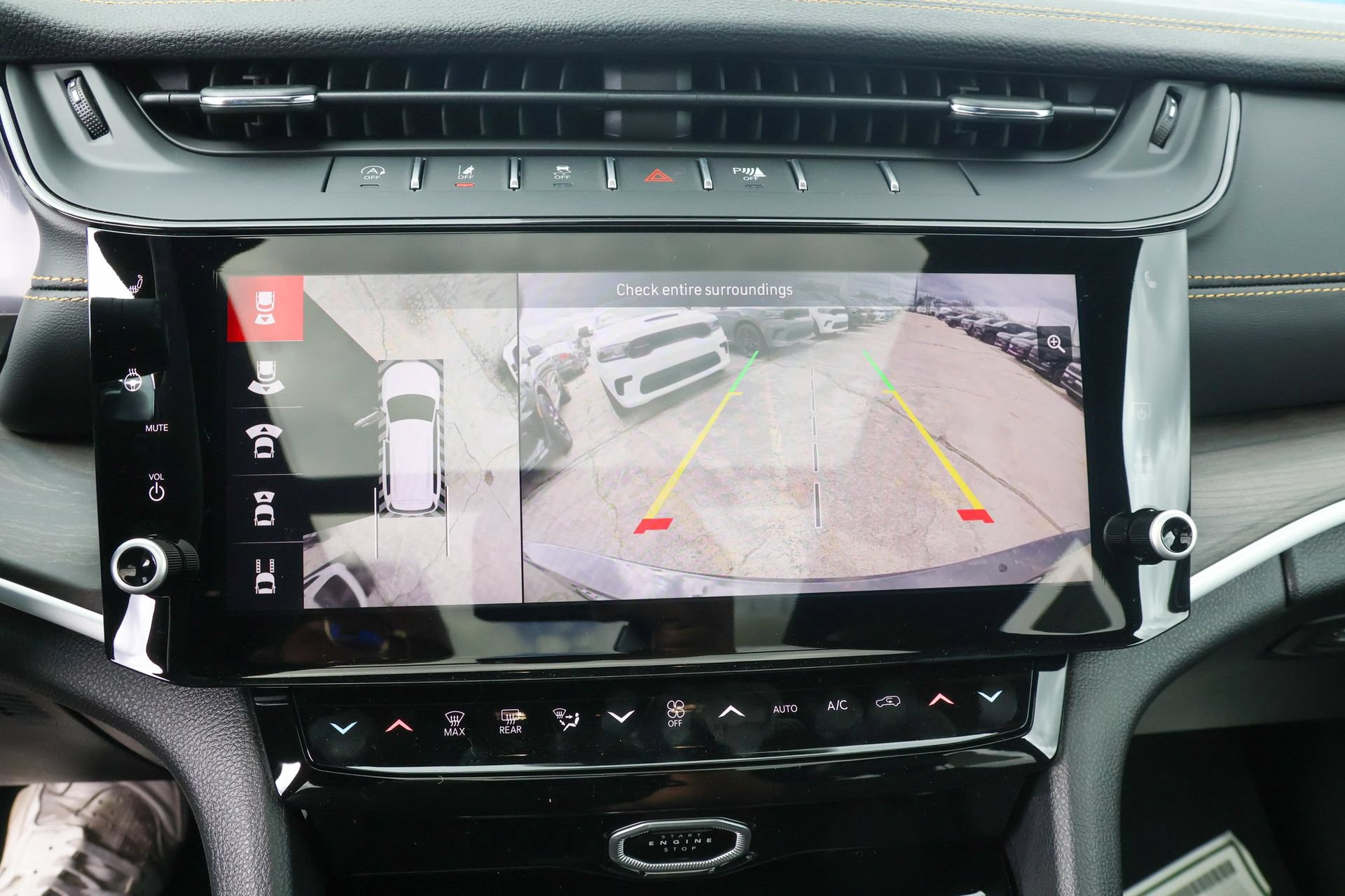 New 2026 Jeep Grand Cherokee L Limited AWD/4WD image 19