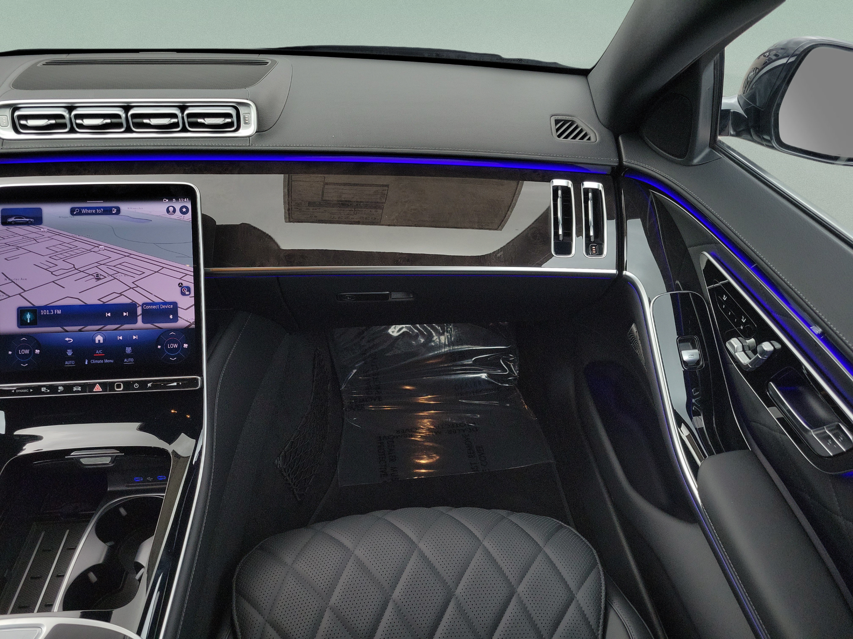 New 2026 Mercedes-Benz S 580e 4MATIC Sedan image 14