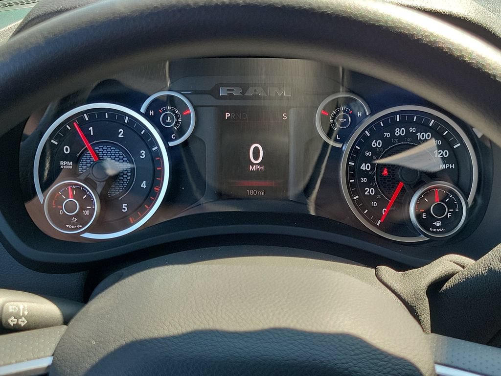 New 2026 RAM 2500 Tradesman AWD/4WD image 12