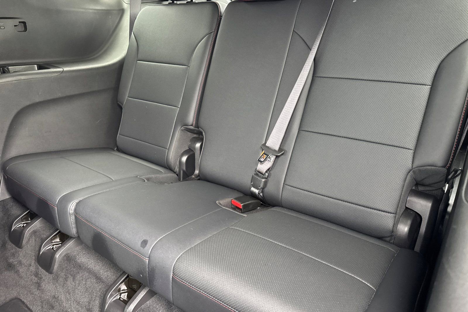 Used 2025 Chevrolet Traverse Z71 AWD/4WD image 19