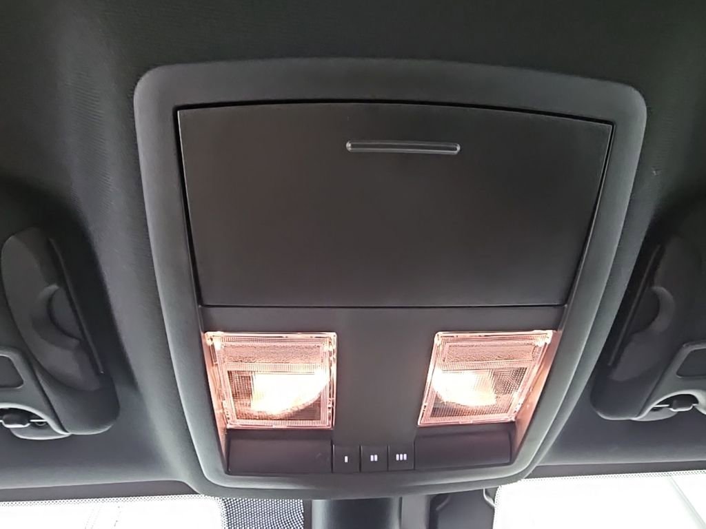 Used 2023 Dodge Challenger GT w/ Plus Package image 24