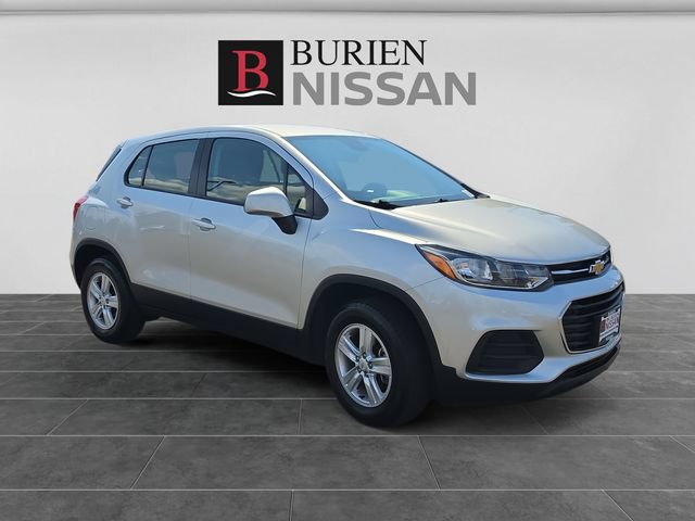 Used 2017 Chevrolet Trax LS AWD/4WD image 7