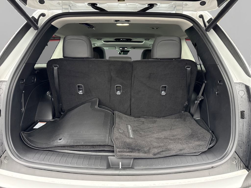 Used 2026 Hyundai Palisade SEL image 11